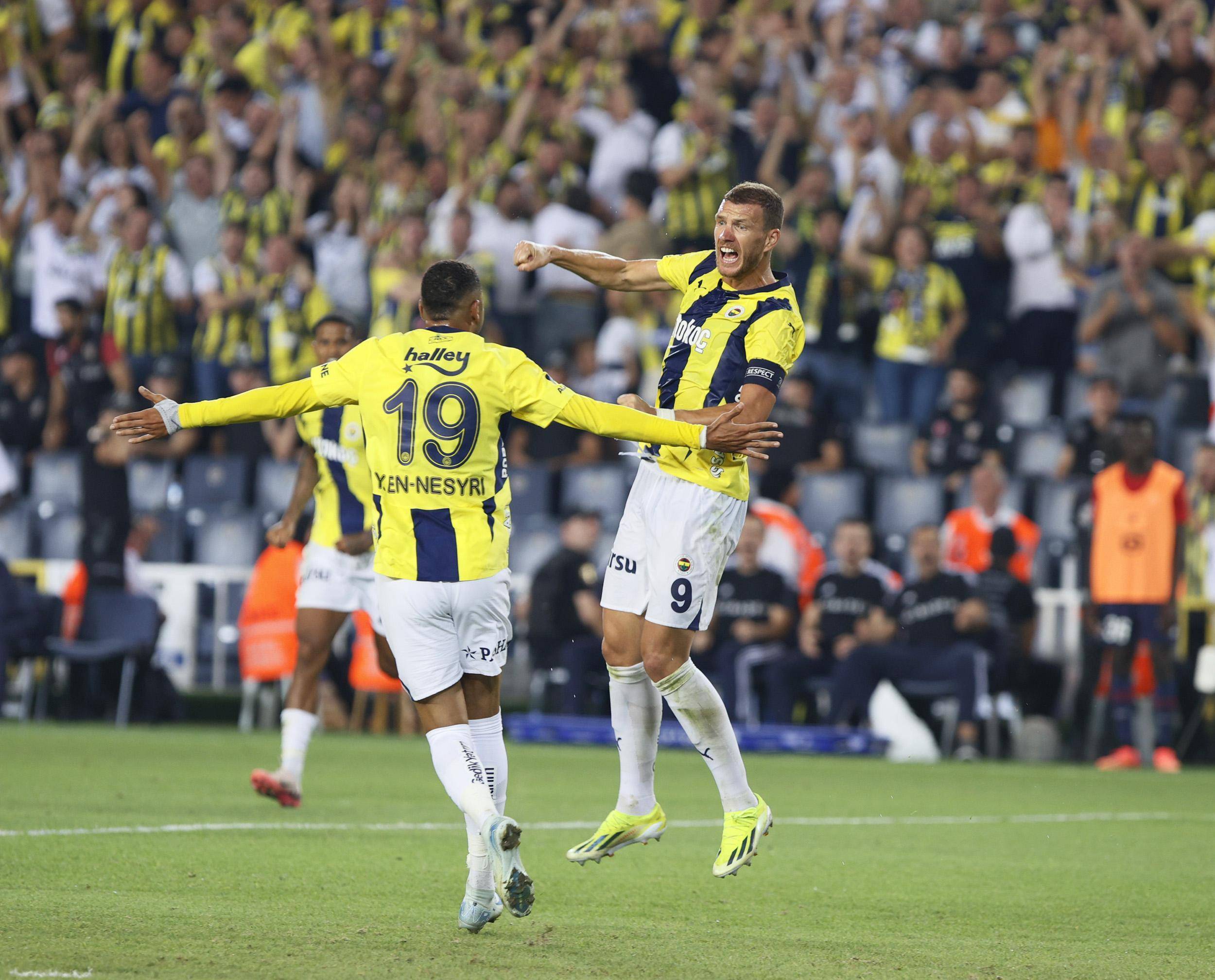 包含赛地聚焦:欧冠冲刺阶段热度飙升;布莱顿篮板制胜;媒体盛赞;资深球员宣示担当的词条 包含赛地聚焦:欧冠冲刺阶段热度飙升;布莱顿篮板制胜;媒体盛赞;资深球员宣示担当的词条